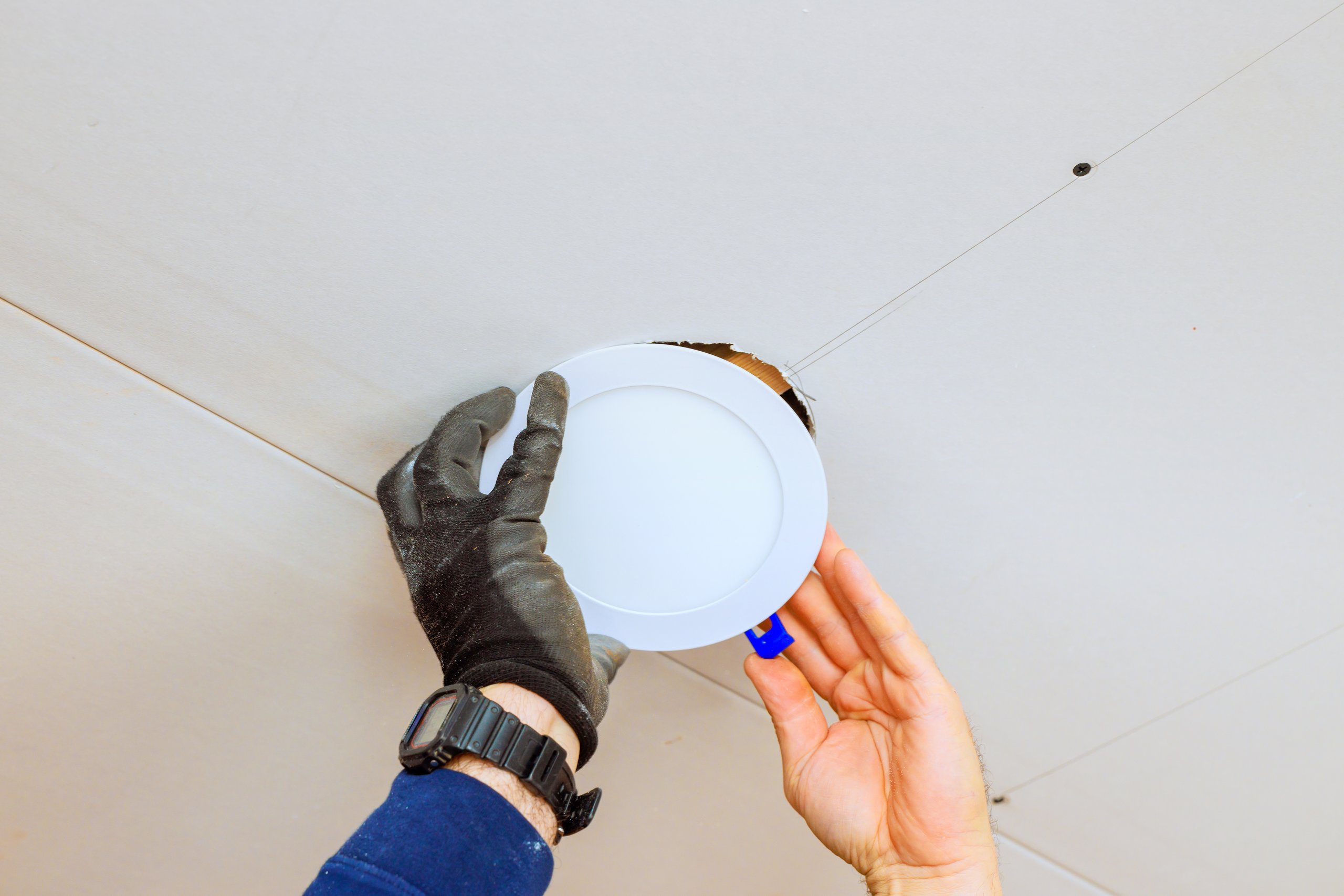 Recessed light installation